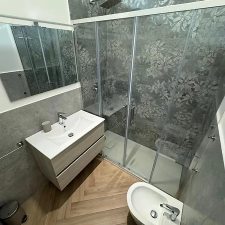 Exclusive With Garden - Ponte Milvio *